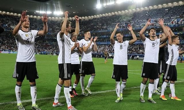 包含德国主场大胜白俄罗斯，赢得关键胜利的词条