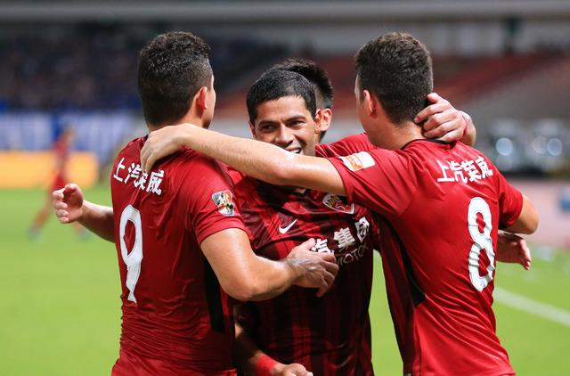 大连一方客场爆冷战平广州富力，积分榜排名上升的简单介绍