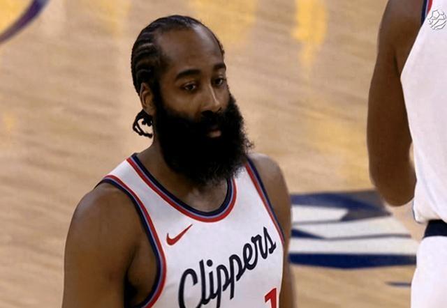 快船主场不敌爵士，遭遇两连败