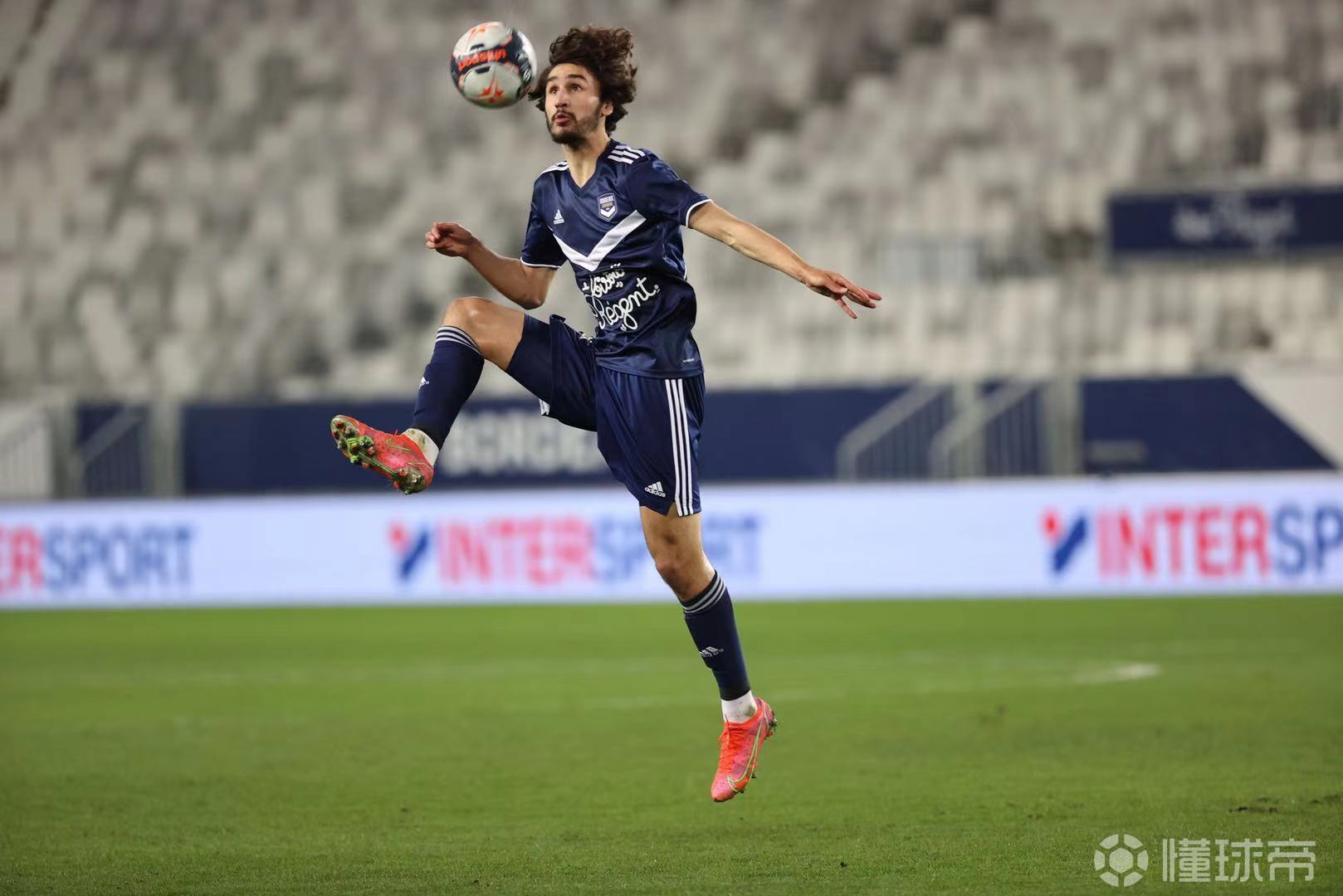 波尔多队主场失利,法甲积分困境加深的简单介绍 波尔多队主场失利,法甲积分困境加深的简单介绍