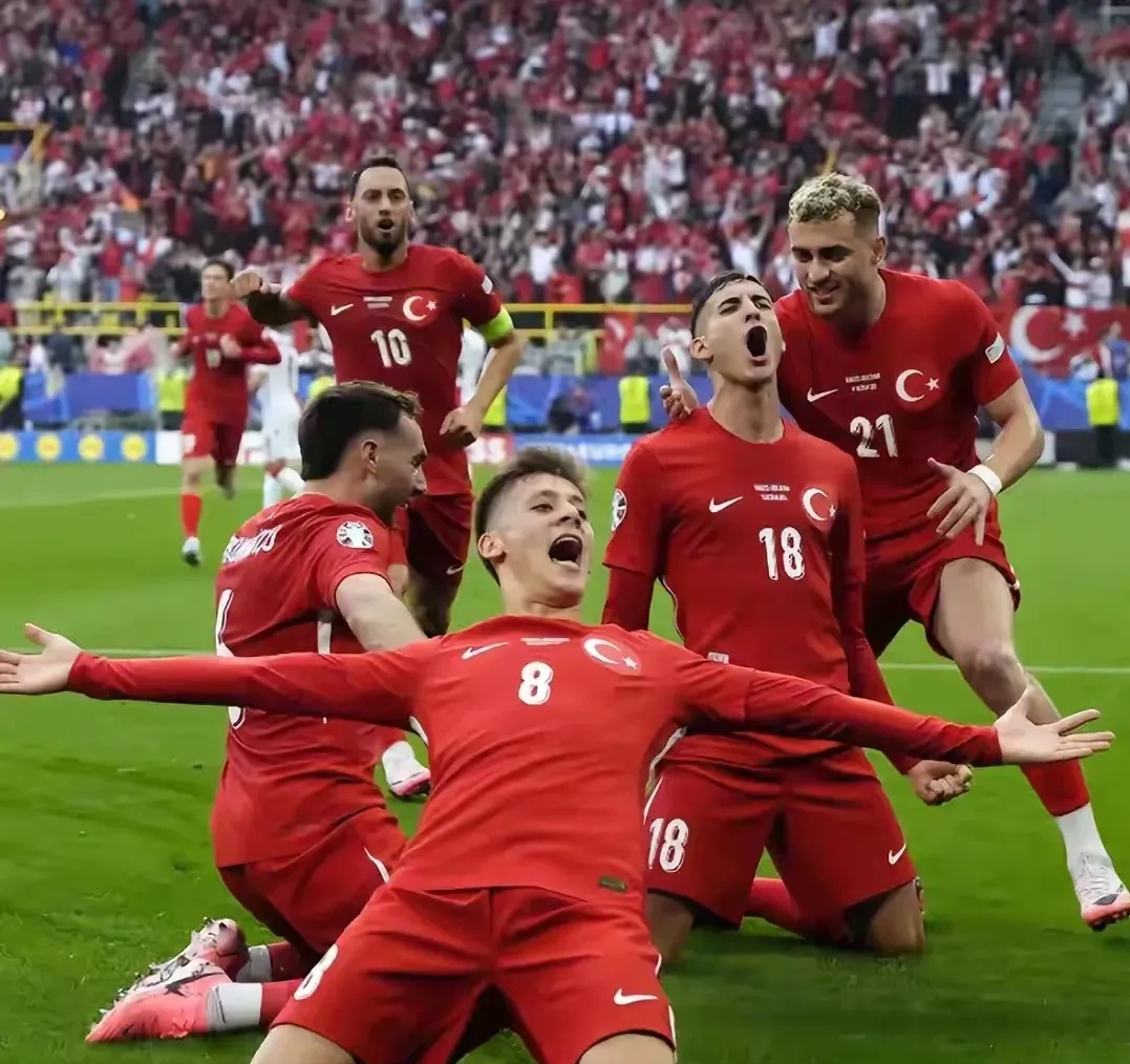 荷兰队在欧洲预选赛中赢得胜利 荷兰队在欧洲预选赛中赢得胜利