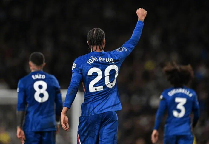 切尔西豪胜,小组出线形势乐观的简单介绍 切尔西豪胜,小组出线形势乐观的简单介绍